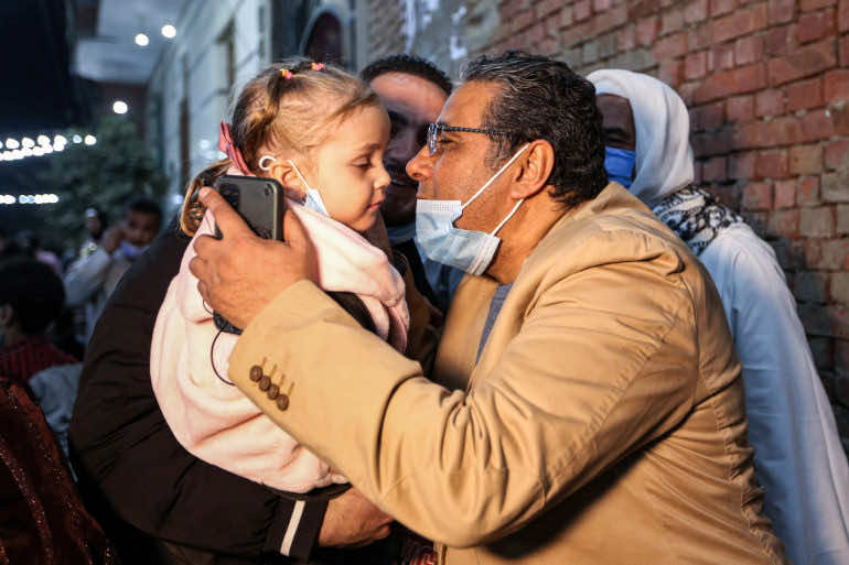 مصر.. الإفراج عن صحفي "الجزيرة" محمود حسين بتدابير احترازية