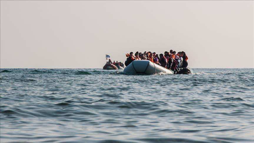 مأساة جديدة في مياه الأطلسي.. مصرع 3 أطفال وشاب بالبرد والعطش في طريقهم من الداخلة إلى جزر الكناري