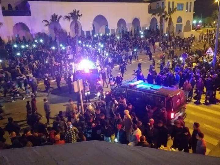 النطق بالحكم مساء اليوم ..  محاكمة 4 شبان على خلفية احتجاجات الفنيدق