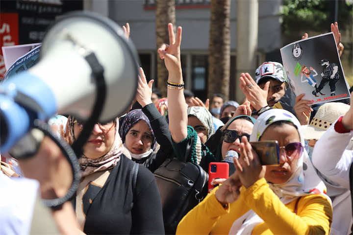 حقوقيون يراسلون الداكي لفتح تحقيق في الاعتداءات التي تعرض لها الأساتذة المتعاقدون في الرباط