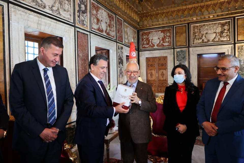 خلال استقباله لوهبي.. الغنوشي يدعو إلى بناء مغرب عربي موحد