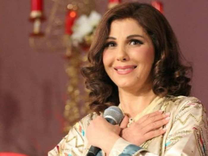 ماجدة الرومي ترفض طلب الرئيس الفرنسي