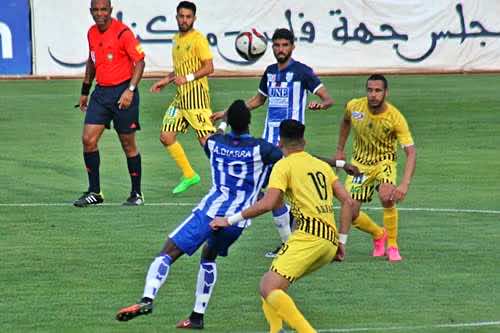المغرب الفاسي والجديدة يبحثان عن الابتعاد من الرتب الأخيرة واتحاد طنجة يطمح إلى احتلال المركز الرابع