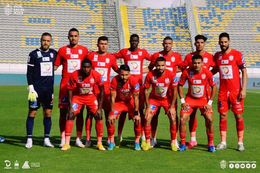 حسنية أكادير يطمح إلى الوصافة عند مواجهته لنهضة بركان