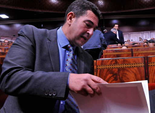 أمزازي: ما يسمى بـ"المتعاقدين" غير موجود.. والنقابات سبب فشل الحوار