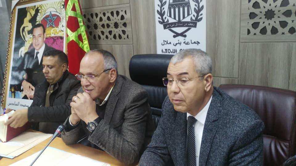 الصابري يستقطب رئيس بلدية بني ملال للترشح باسم "البام"
