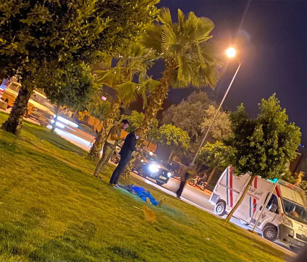 العثور على جثة خمسيني بالشارع العام توفي في ظروف غامضة ببني ملال