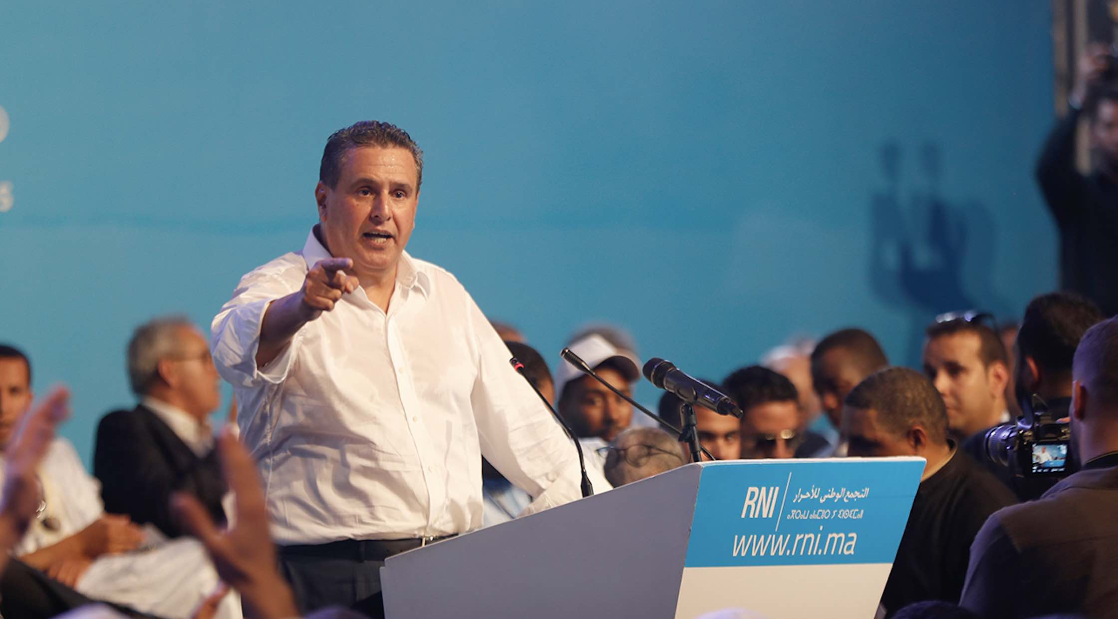 أخنوش ملمحا إلى قيادة الحكومة المقبلة: لا خطوط حمراء لتحالفاتنا.. "ولي كيهاجمونا خاصهم يتاكيسو للمستقبل"