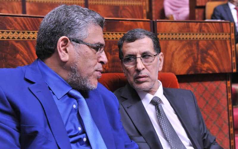 كتب "رسالة وداع" شرح فيها أسباب ابتعاده.. قيادة "البيجيدي" تتمسك بالرميد