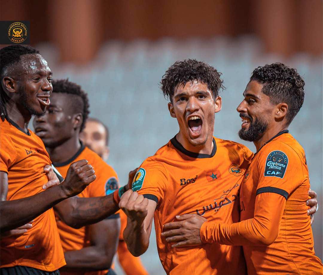ديربي الشرق... نهضة بركان ينتصر على مولودية وجدة ويرتقي إلى المركز التاسع