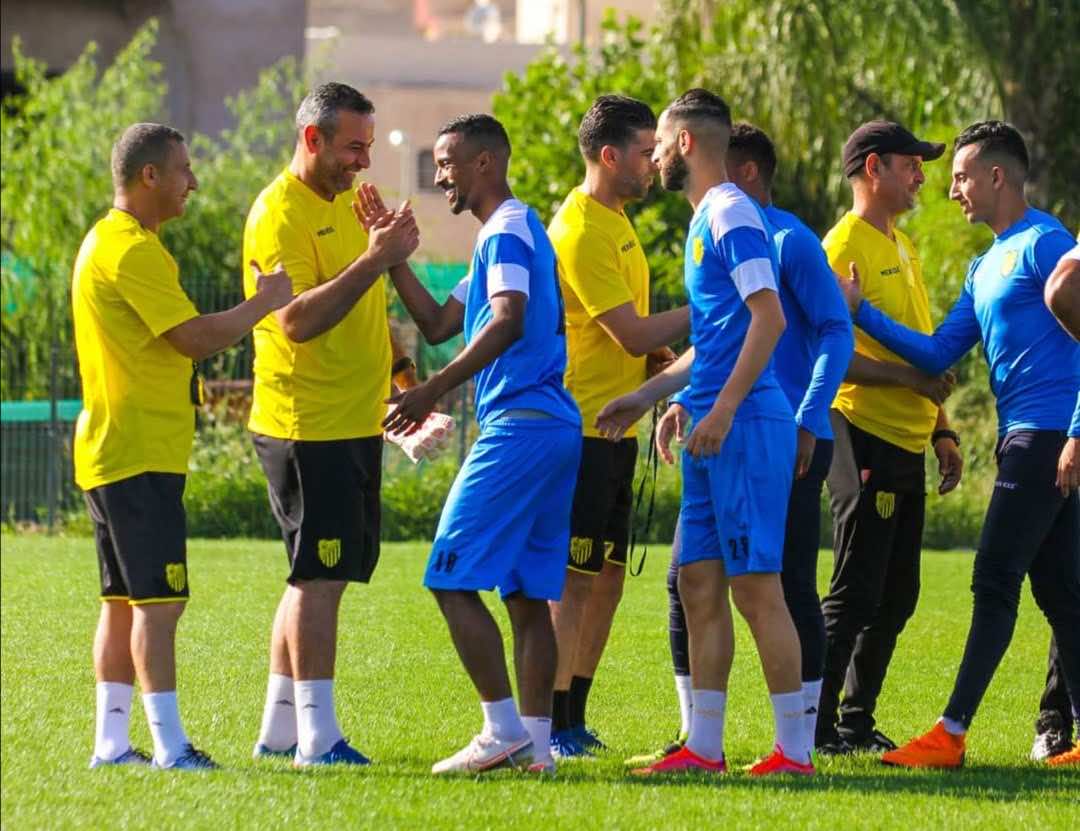 التحاق أعضاء الطاقم التقني التونسي بتدريبات فريق المغرب الفاسي