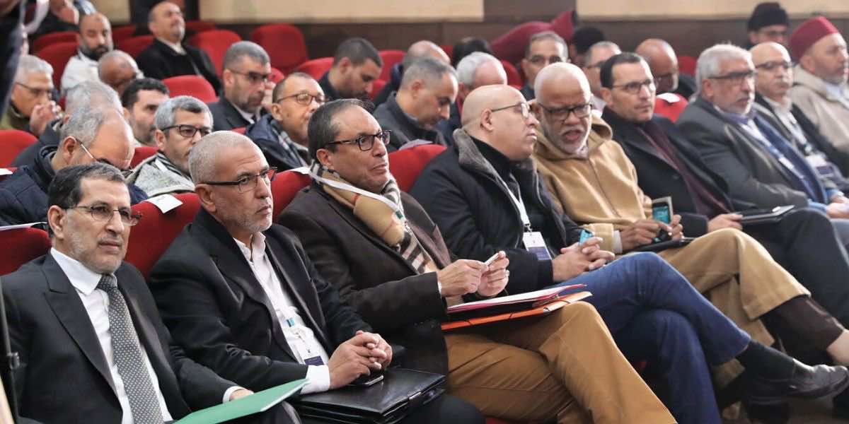 "البيجيدي" يحذر السلطات من دعم "أي طرف سياسي" ضده.. بيان للأمانة العامة ينتقد رجال سلطة يخوفون مرشحيه