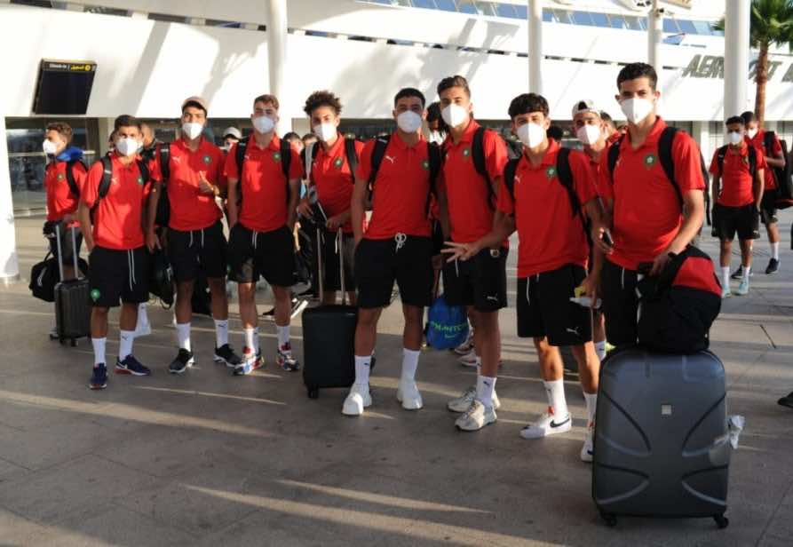 بعثة المنتخب الوطني تصل إلى القاهرة استعدادا للمشاركة في البطولة العربية