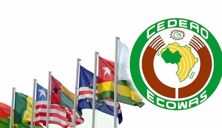 دول "غرب إفريقيا" تتفق على طرح عملة موحدة بحلول 2027