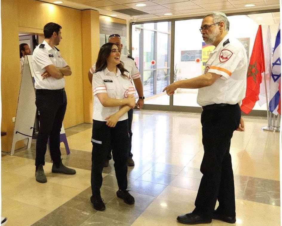 مغاربة ضمن وفد يزور منظمة "نجمة داوود الحمراء" الإسرائيلية