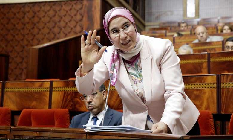 وزيرة مغاربة الخارج تنتقد الإسبان: "بلادنا لا تبني مراكز إيواء تُنتهك فيها حقوق القاصرين"  