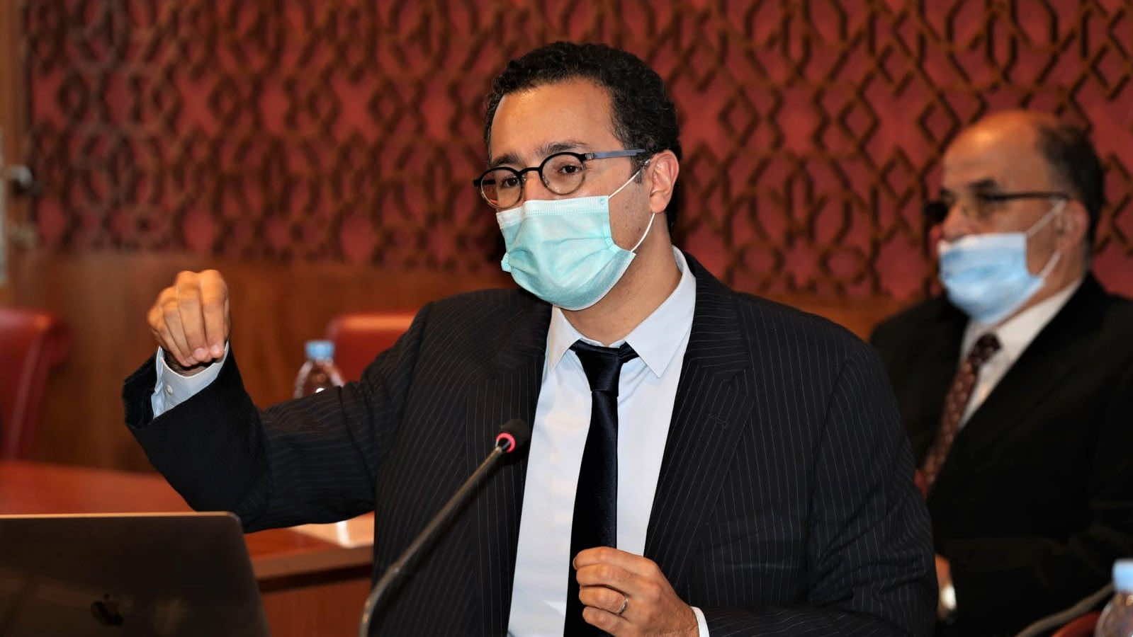 الفردوس يفتح "دور الشباب"