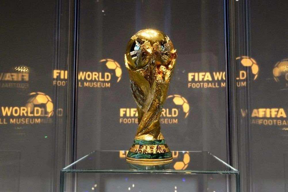 إيطاليا ومصر والمغرب مرشحون لتنظيم مونديال 2030 مع السعودية
