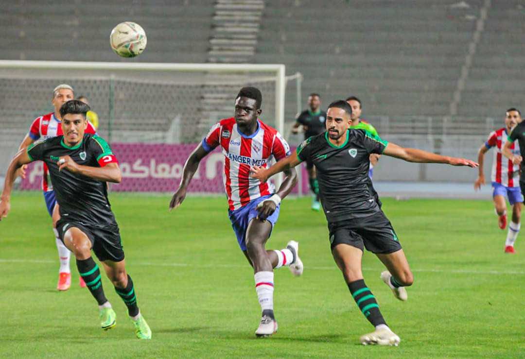 الفار يهدي الانتصار للمولودية في آخر مباراته ضد المغرب التطواني