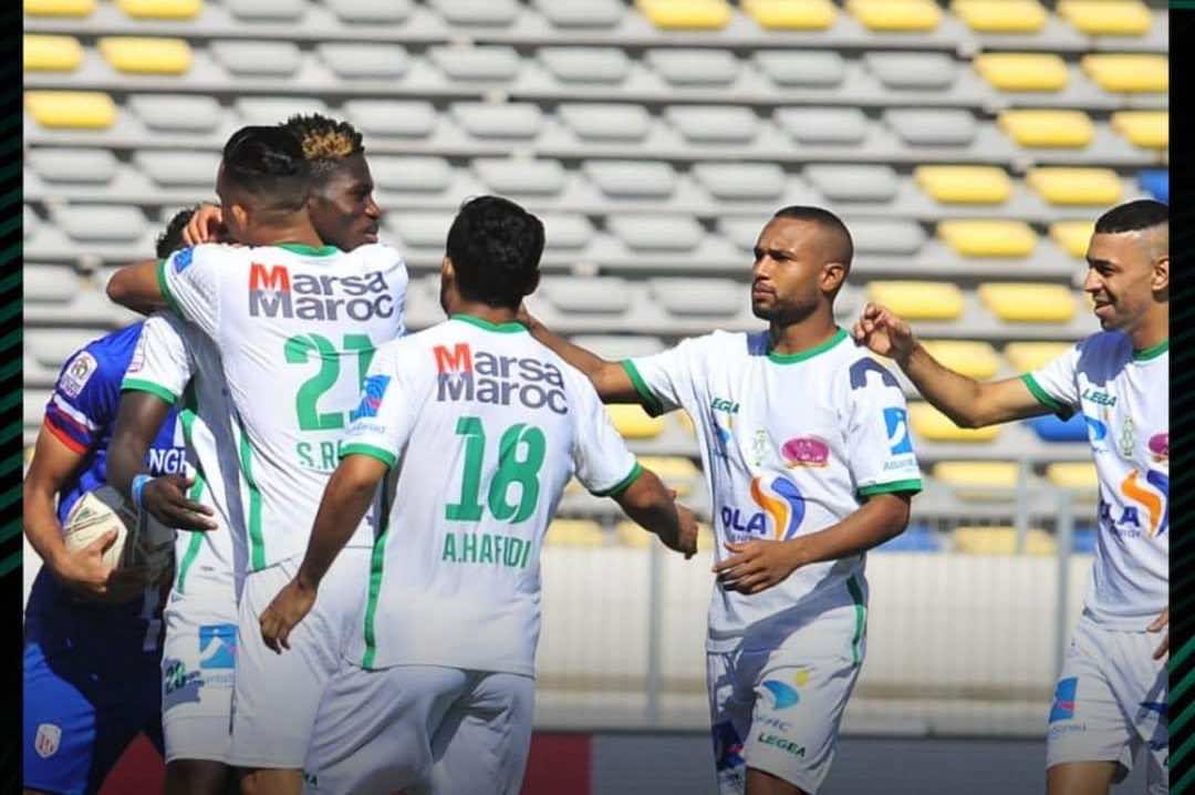 الرجاء يمطر شباك المغرب التطواني برباعية ويثبت مكانته في الوصافة