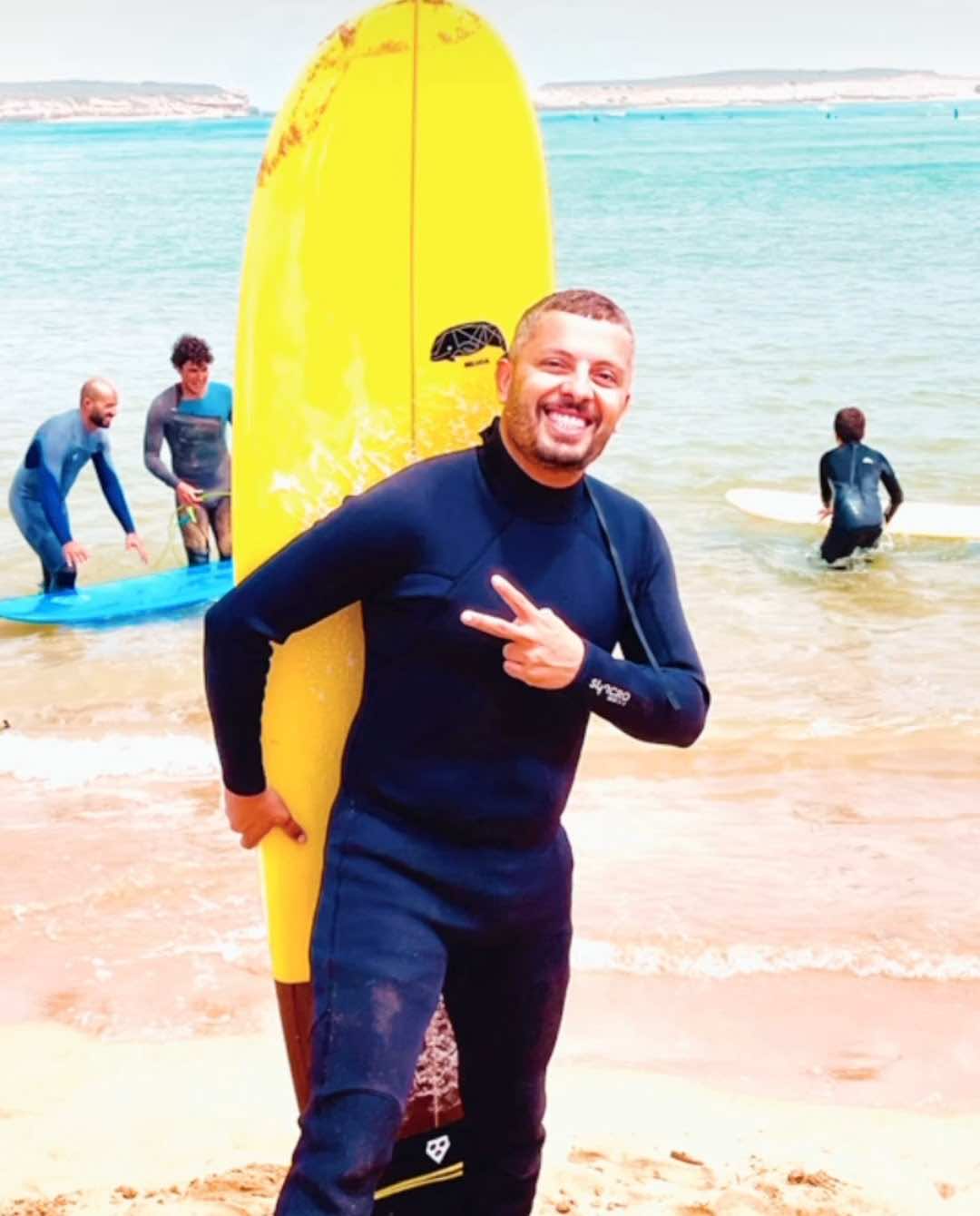 بالصور... أين يقضي المشاهير المغاربة عطلتهم هذا الصيف؟