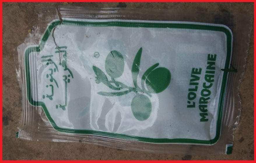 الدار البيضاء... زيوت مشبوهة معروضة للبيع في أكياس صغيرة للاستهلاك تستنفر السلطات