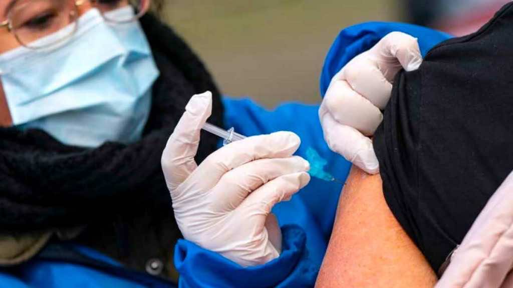 جامعة التايكوندو تحث ممارسي رياضات التايكوندو على أخذ جرعاتهم من التلقيح 