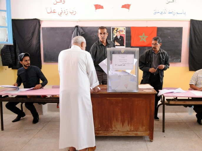 خوفا من الملاحقة القضائية... مرشحون يغلقون هواتفهم ويستبدلونها بأرقام جديدة ويفضلون التواصل مع ناخبيهم عبر "الواتساب"