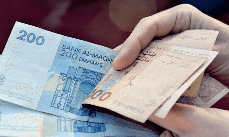 الأسر المغربية مدينة للبنوك بـ 369 مليار درهم خلال سنة 2020... متوسط مبلغ الديون للأسرة الواحدة بلغ 43640 درهما