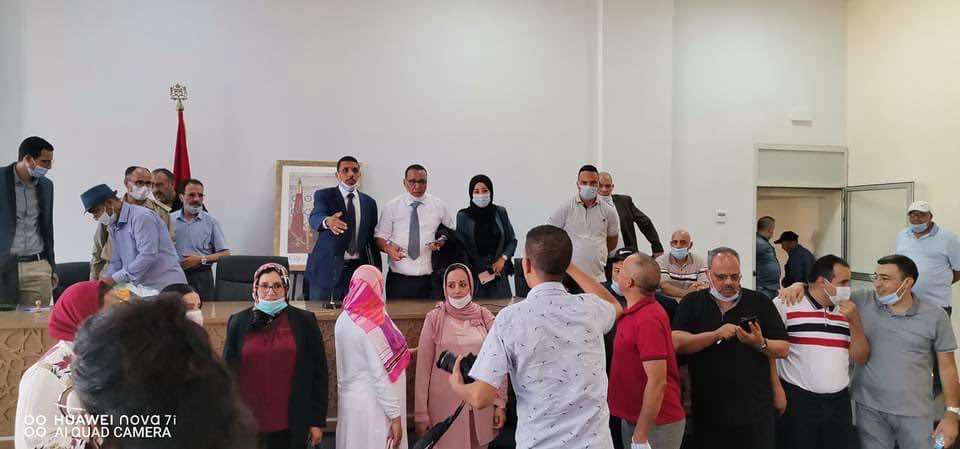 بعد بني ملال... "السنبلة" تفقد إحدى قلاعها والحمامة تفوز برئاسة جماعة خنيفرة
