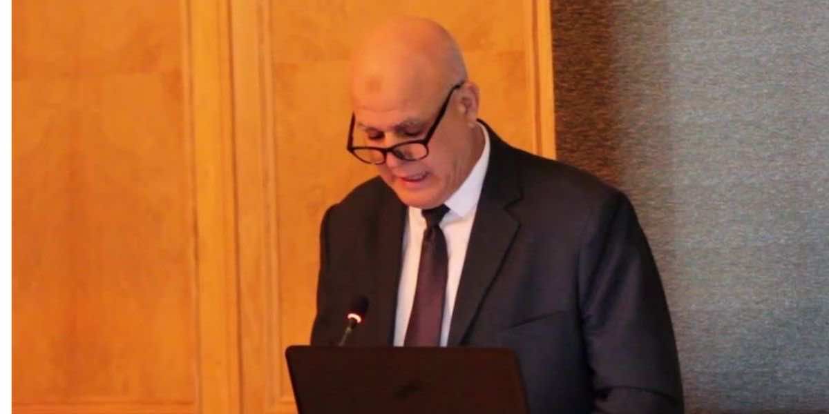 حجيرة يودع منصبه في جماعة وجدة ويخلفه في الرئاسة مرشح التجمع الوطني للأحرار