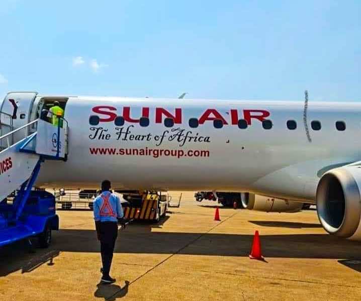 السودان يعلن تعليق كل الرحلات الجوية في مطار الخرطوم