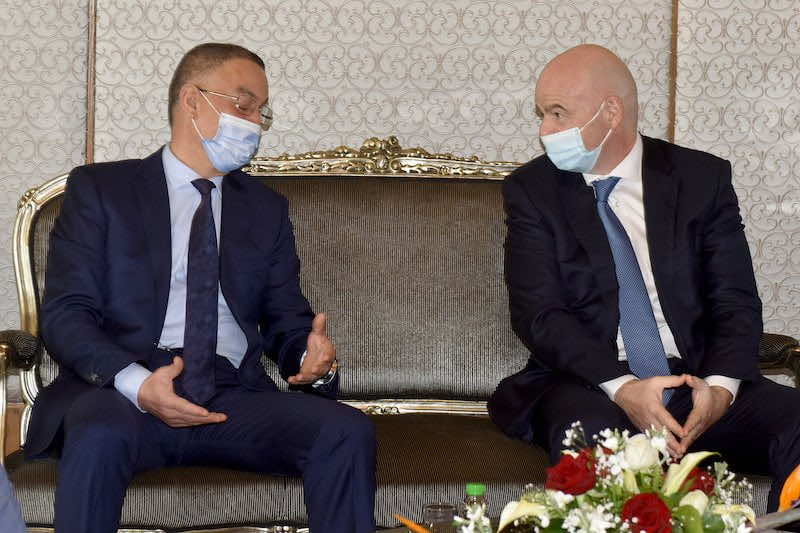 إينفانتينو رئيس الفيفا يهنئ فوزي لقجع على منصبه الحكومي الجديد