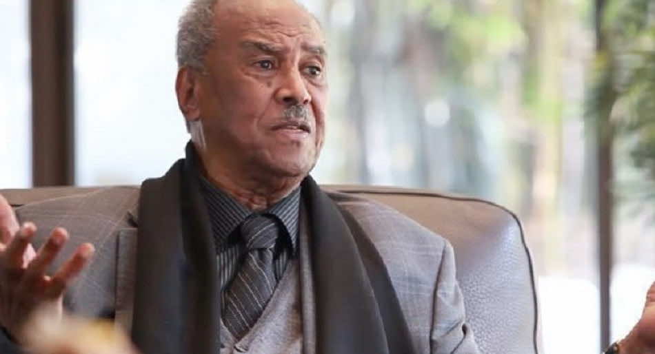 وفاة الدبلوماسي وسفير المغرب السابق في الأمم المتحدة أحمد السنوسي