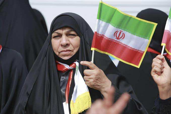 الشيعة يتظاهرون في العراق رفضاً لنتائج الانتخابات