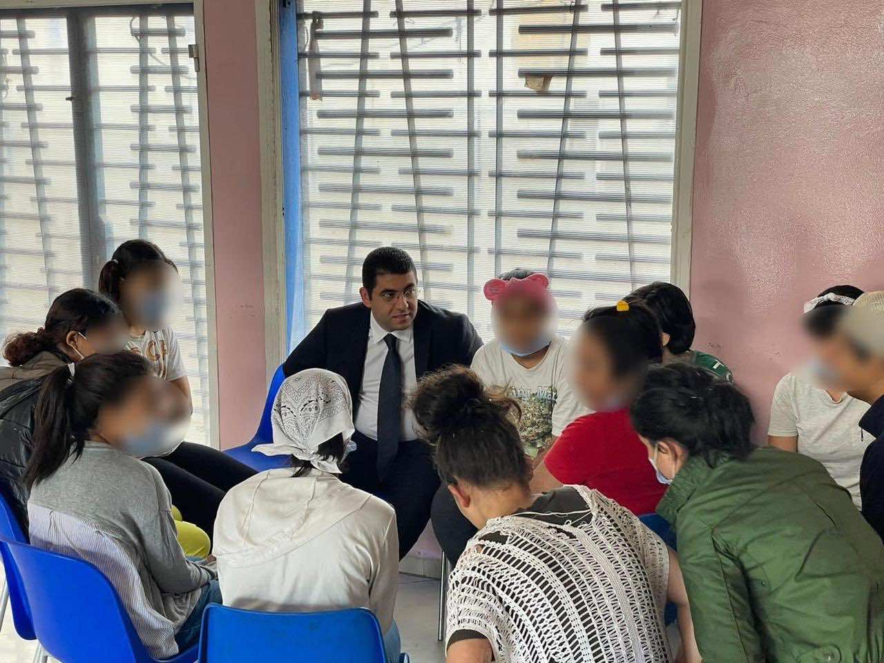 بنسعيد يزور مركز حماية الطفولة الفداء بشكل مفاجئ ويقف على معاناة نزيلاته-صور