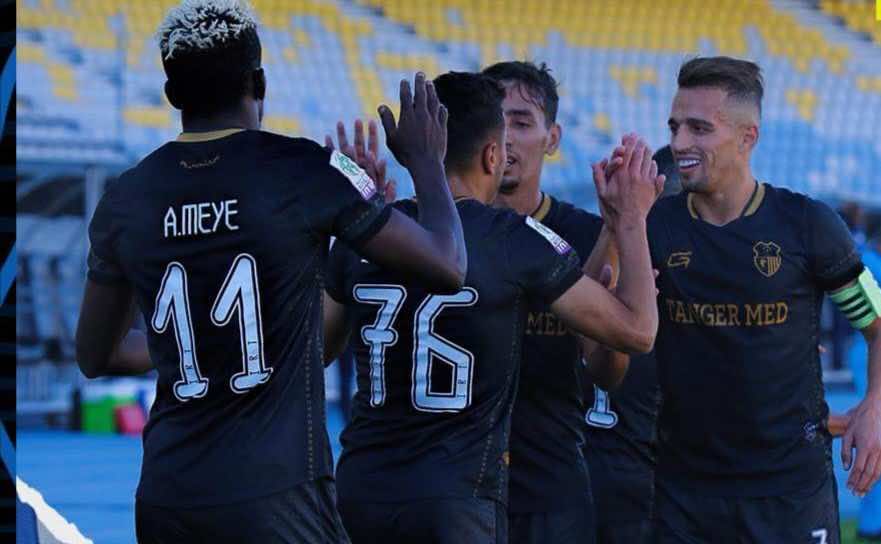 اتحاد طنجة يتنفس الصعداء بعد انتصاره على الدفاع الجديدي