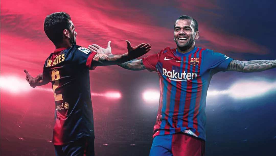 داني ألفيس بعد عودته لبرشلونة: عدت إلى منزلي وكافحت بجنون من أجل هذه اللحظة