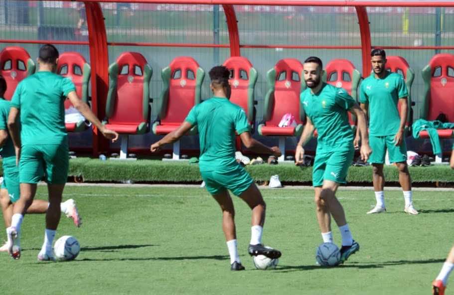 عموتة يكشف عن لائحة المنتخب الوطني الرديف لمبارتي البحرين وسنغافورة
