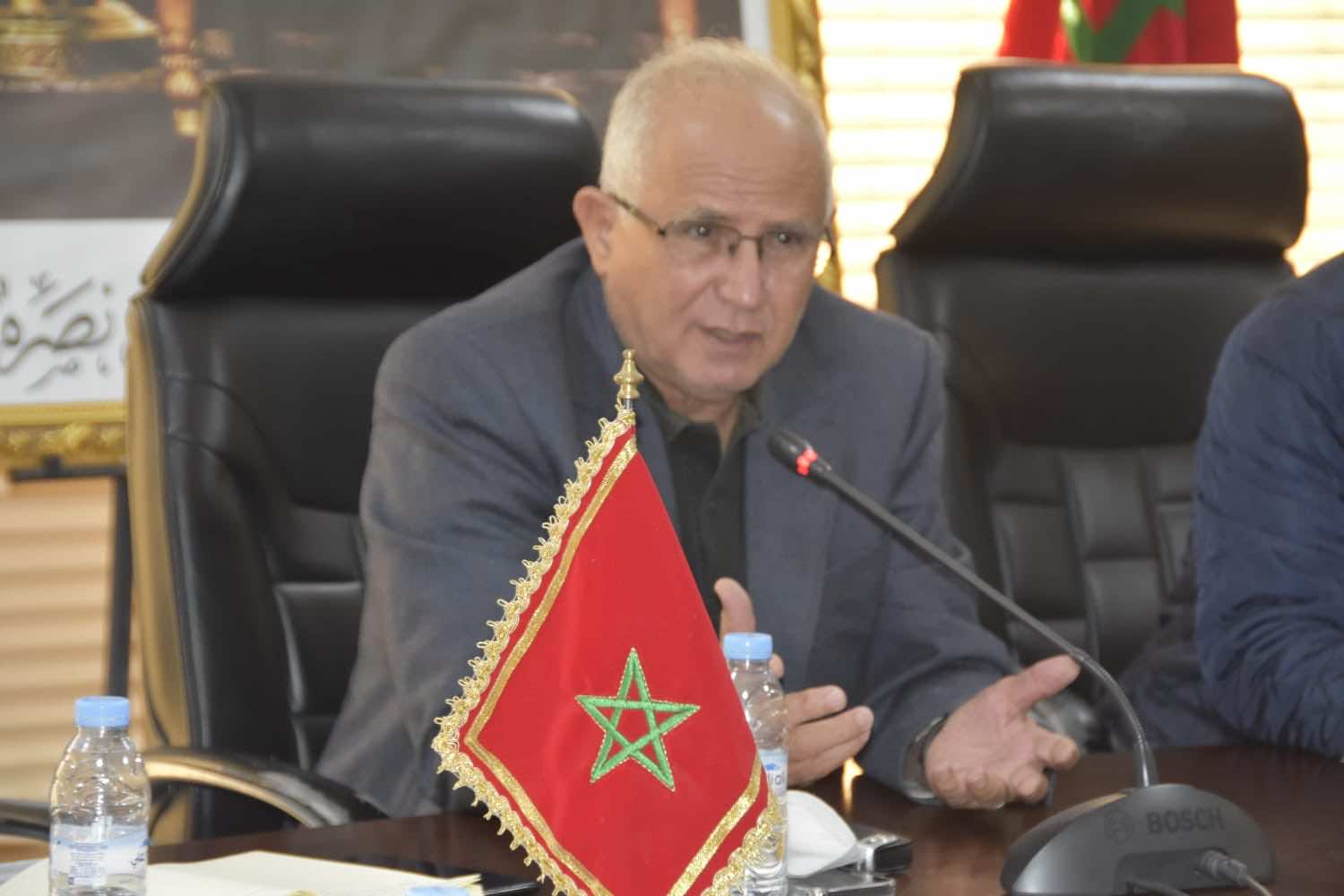 رئيس غرفة التجارة بسوس يدعو الصحف المحلية إلى البحث عن طرق بديلة لمواجهة إفلاسها