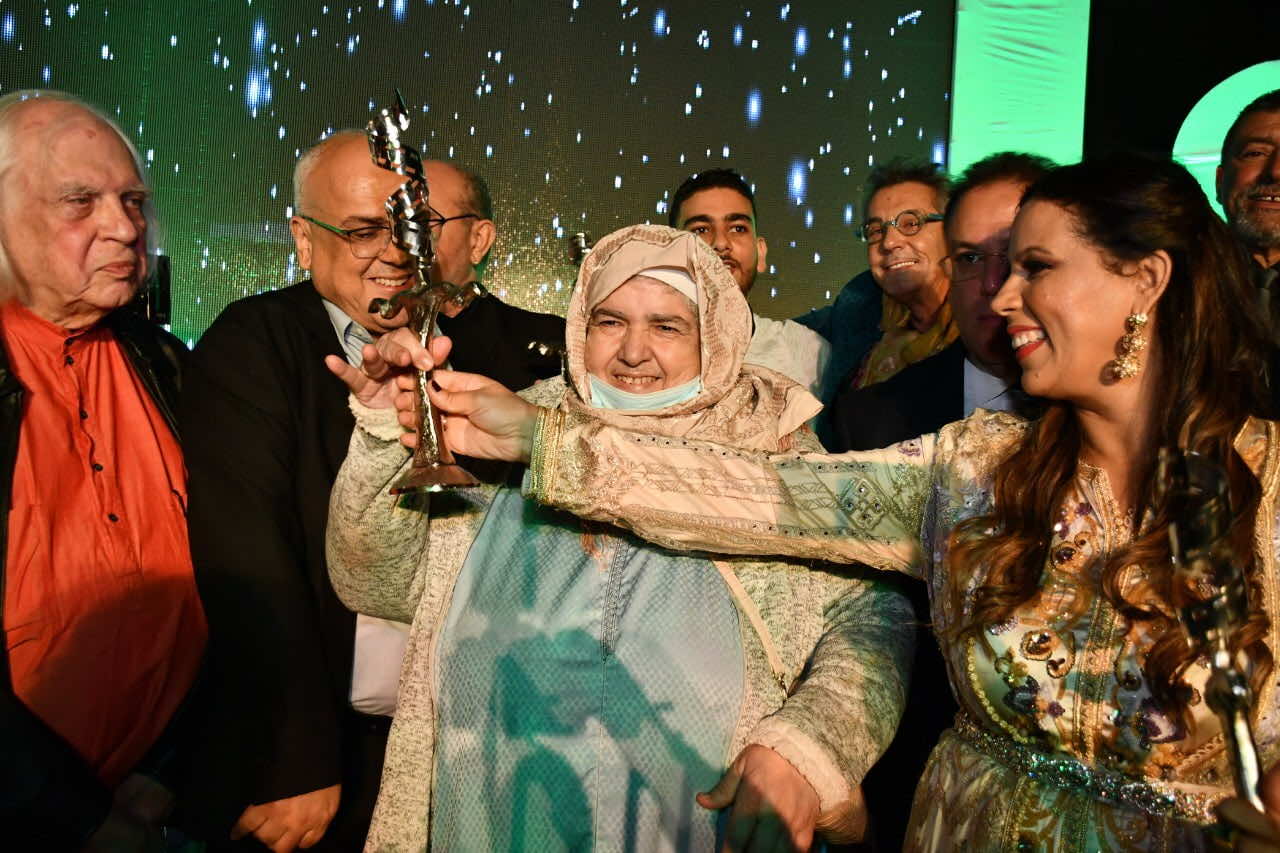 إسدال الستار على مهرجان السينما والذاكرة المشتركة بالناظور بتتويج الفائزين