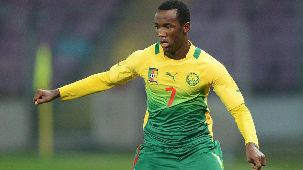 لاعب كاميروني قريب من التوقيع للرجاء الرياضي