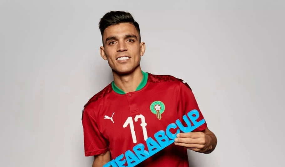 الـ"كاف" يضع المغربي أشرف بنشرقي بين المرشحين للتألق في كأس العرب