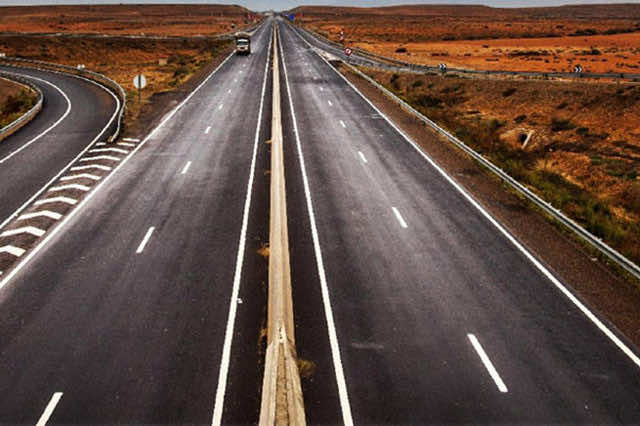 شركة الطرق السيارة بالمغرب تخسر 85 مليارا بسبب قيود السفر جراء كوفيد 19