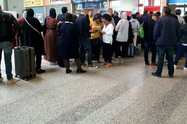 التقدم والاشتراكية يدعو حكومة أخنوش إلى تأمين عودة العالقين في الخارج