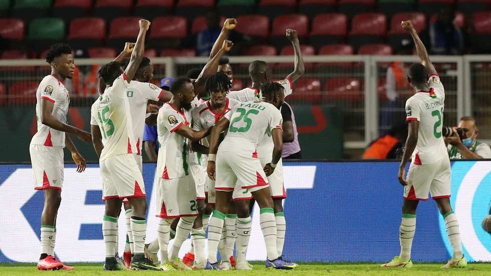 كأس أمم إفريقيا: بروكينافاسو تتأهل إلى الربع عقب ضربات الترجيح مع الغابون