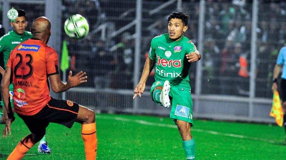 الحزم السعودي يتعاقد مع لاعب الرجاء عبد الإله الحافيظي