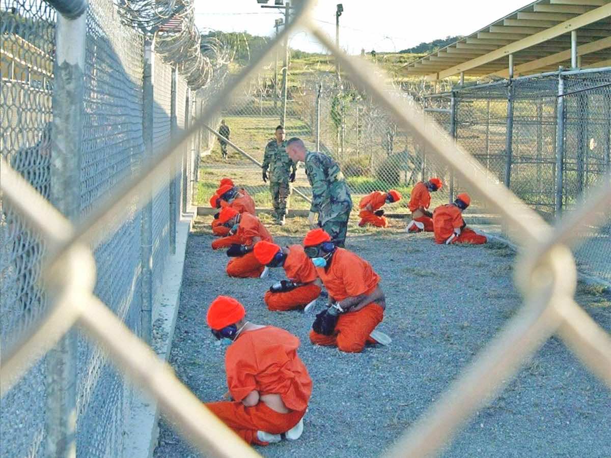 واشنطن توافق على إطلاق سراح خمسة سجناء في غوانتانامو