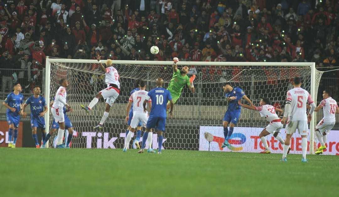 الوداد يفوز على الزمالك المصري بثلاثية في دوري أبطال إفريقيا