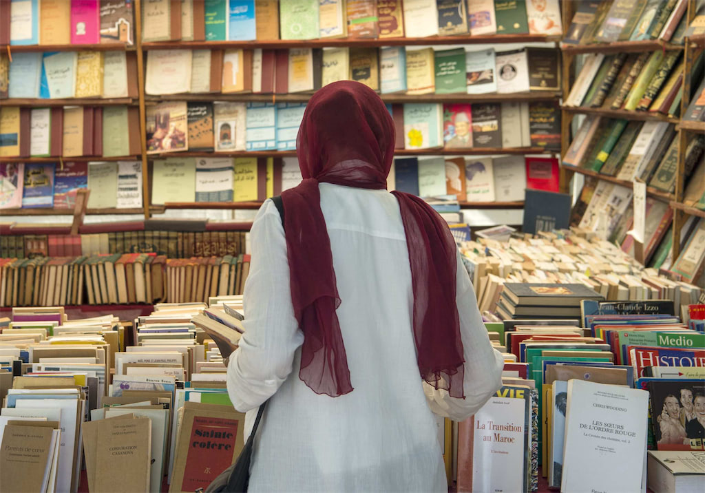 المغاربة يخصصون دقيقتين للقراءة يوميا ودرهم واحد لشراء الكتاب سنويا